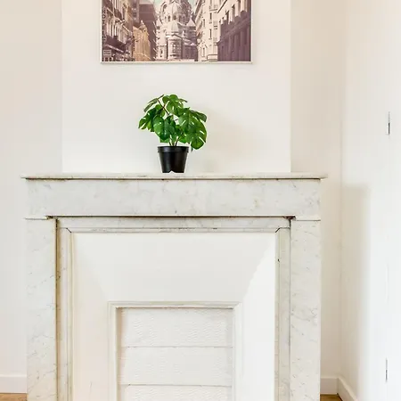 Duplex Apartment *